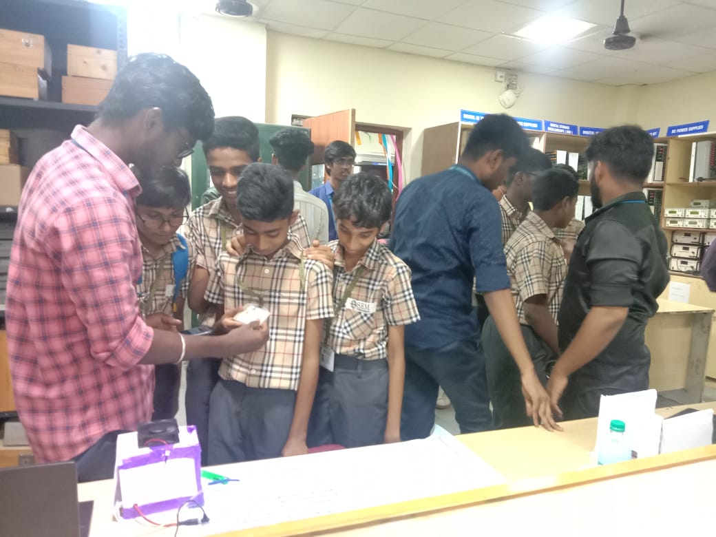 WhatsApp-Image-2023-10-27-at-7.36.18-PM-2